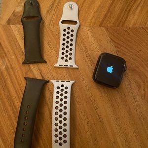 Apple Watch series 5 - 44mm